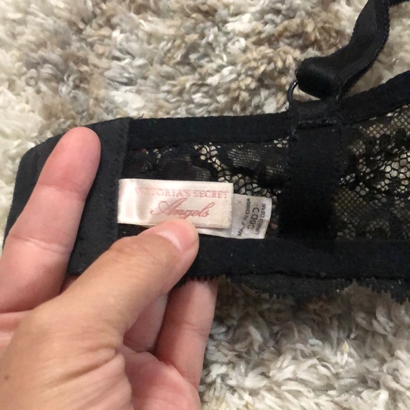 Victoria Secret Bra - Picture 7 of 7